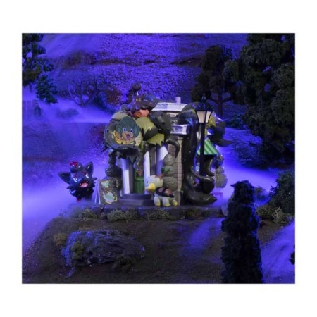 Haunted Pokémon Village: Pansage Creeping Vines Tea Shop Figure