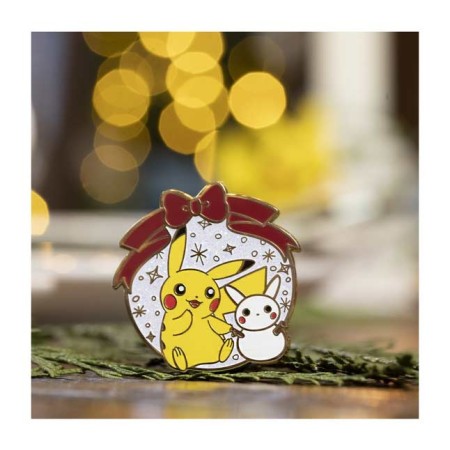 Snowy Holiday Pins